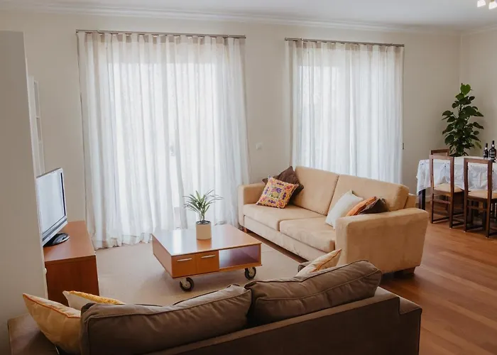 Colina Mar פונשל