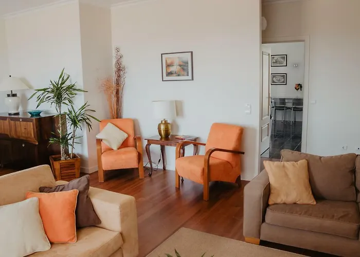 Colina Mar פונשל