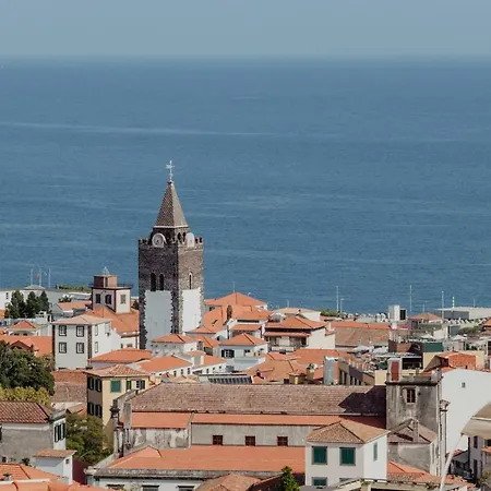 Colina Mar * フンシャル